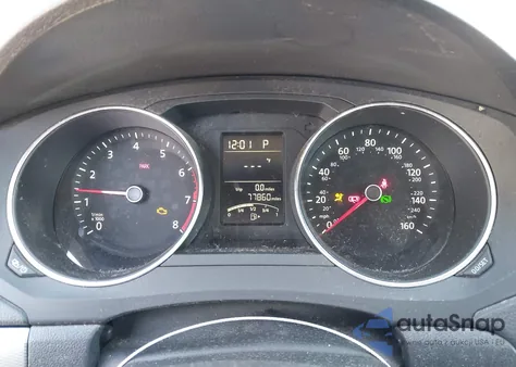 2017 Volkswagen Jetta 1.4T S z USA, uszkodzony, nr VIN 3VW2B7AJ1HM360841